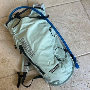 ❌SOLD❌Camelbak Classic Hydration Pack 70oz